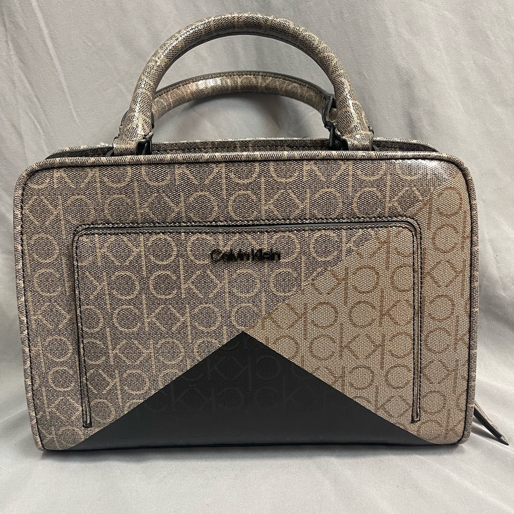 Calvin Klein Neutral color snatchel purse